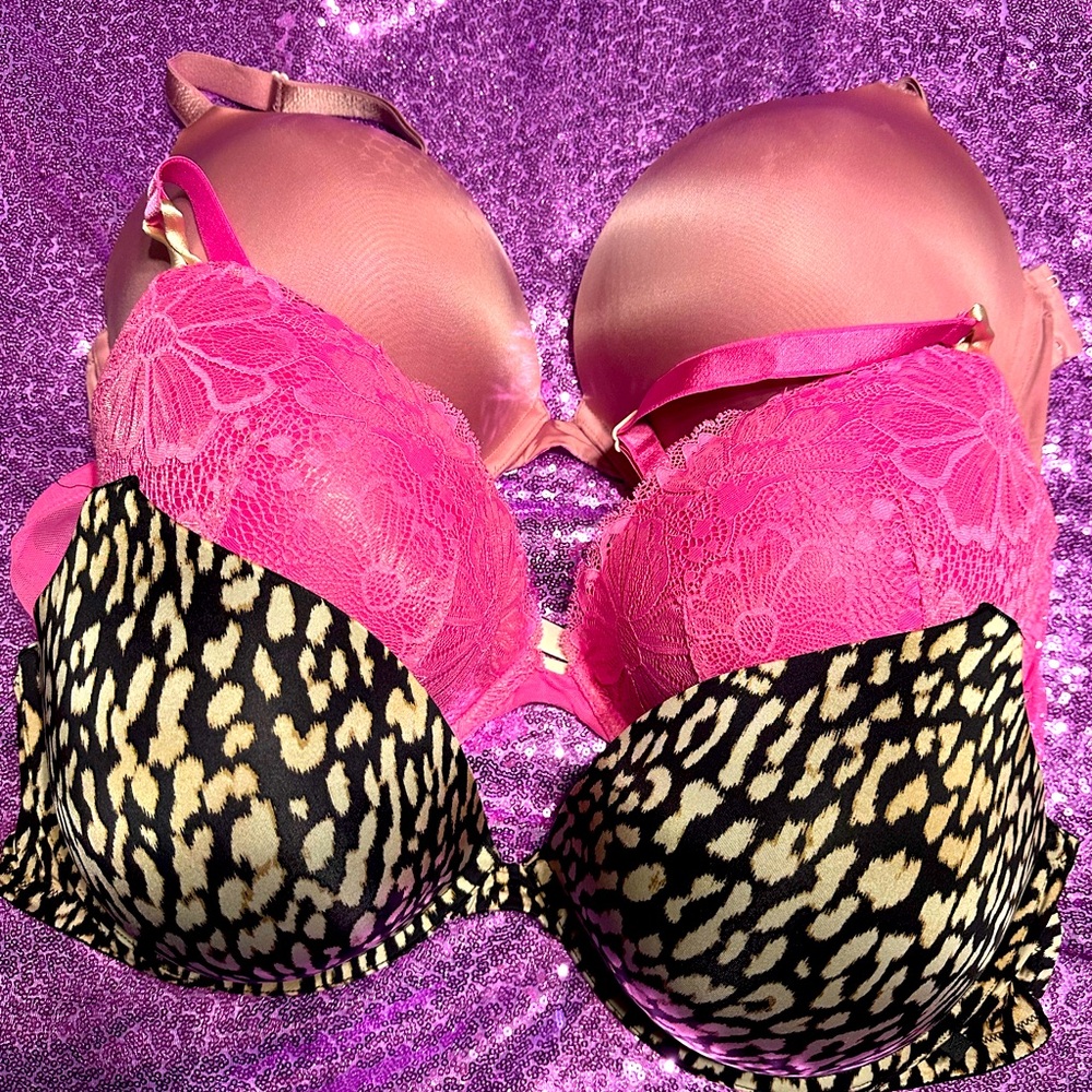 Bundle of VS Push-Up Bras
